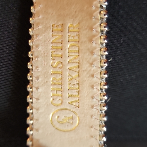 Gorgeous Christine Alexander Belt - Picture 6 of 6